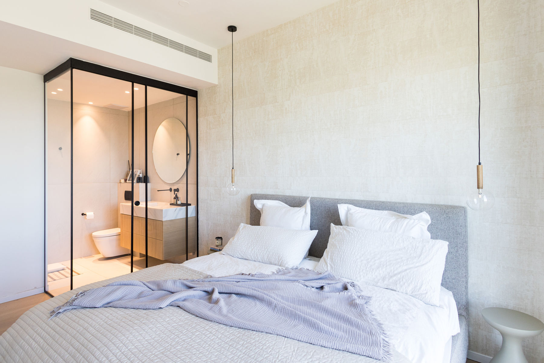 TEL AVIV APARTMENT — צילום פנים 14