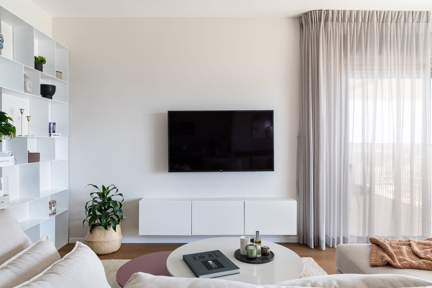 HERZELYA APARTMENT — צילום פנים 3